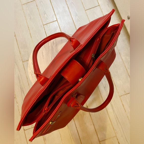 Express Women’s Red Purse with Spacious Sections - Picture 6 of 13